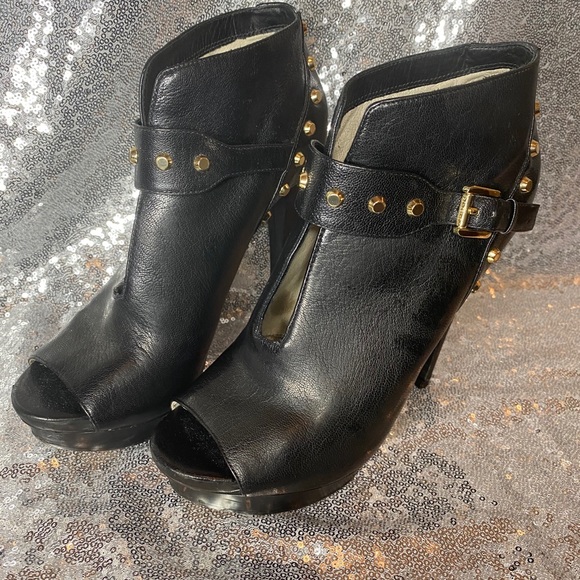Michael Kora Leather Booties - Picture 3 of 6